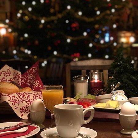 Alte Brauerei Kasbachtal Hotel Luaran gambar
